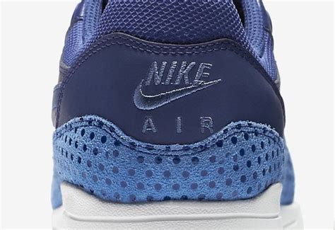 10 Easy Steps to Spot Fake Nike Shoes Before You 